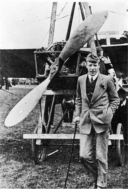 MechEngGalway's tweet photo. A great Irish engineer - Harry Ferguson - features in a documentary tonight (Tues 6 Sept) at 2240 on BBC1. He designed an aeroplane and a F1 car - but his tractors changed the world. https://t.co/PDZckjNW1e