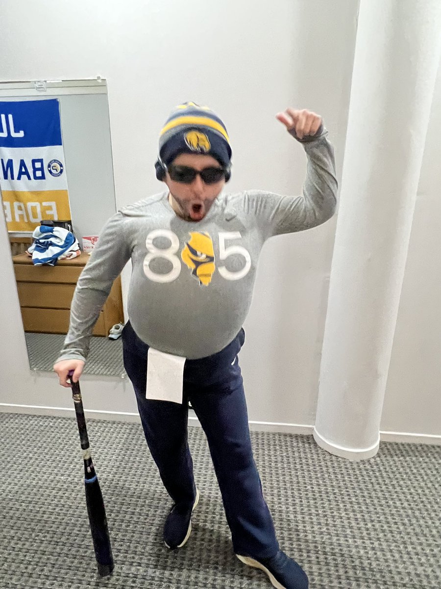 kfudge20's tweet photo. Visual representation of @CoachMonroe9 this week at practice🏃‍♀️ https://t.co/brU82YBTq7