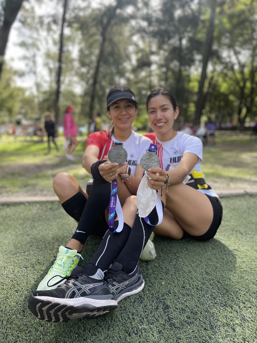 Estás medallas y cada Km recorrido de este medio maratón van dedicadas para ti papá 🕊🤍🏃🏻‍♀️🏃🏻‍♀️#21km #atlasmediomaraton