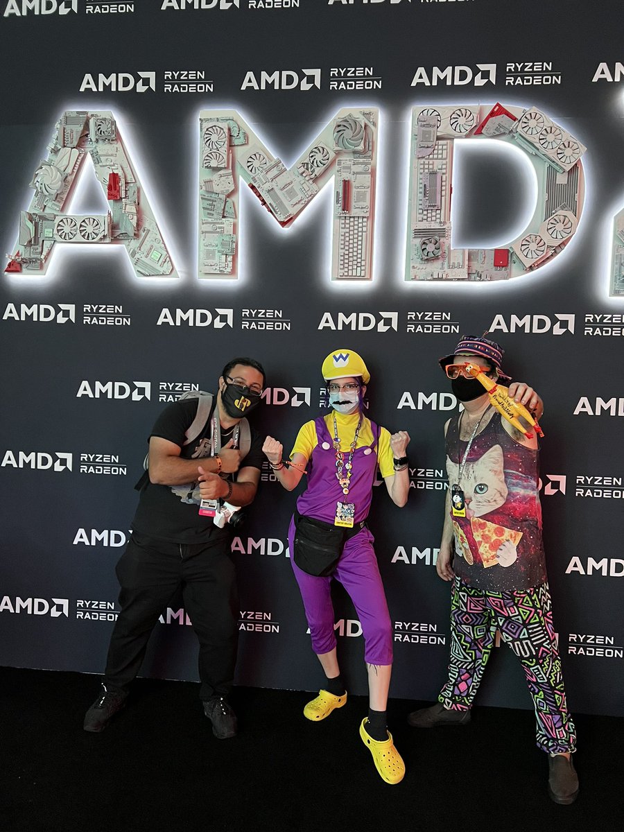 indie__scum's tweet photo. #amdatpax https://t.co/pt8C4YqEE8
