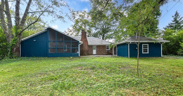 talktoTedO's tweet photo. Gorgeous completely remodeled four bedroom and three full bath one level brick ranch on a half acre in popular Devonshire. Home is stunning with a renovation that has been completed with attention to detail...
#fctuckermeridiannorth  #talktotucker #talktoted #indyrealestate #indy https://t.co/RBFRQryvz7