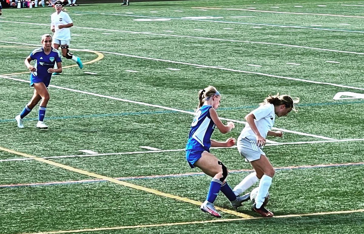 GFRsoccer's tweet photo. 2009 Elite are OBGC Finalists. It was a great match that ended in a 1-1 draw to Maryland United FC, but the girls lost in pks.
Great work ladies! Can't wait to see what will happen in the upcoming season‼️
#GFRSC #GFR #OBGC https://t.co/vuHyzx7FiT