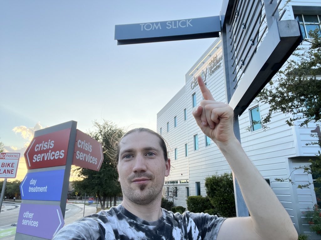 DanielAlanJonez's tweet photo. Found this #TomSlick road when I was in San Antonio recently, he was involved with #cryptozoology expeditions as well as advanced scientific developments, founded the #MindScienceFoundation for research into #consciousness, and was an advocate for world peace https://t.co/B6h0ZzdTjy