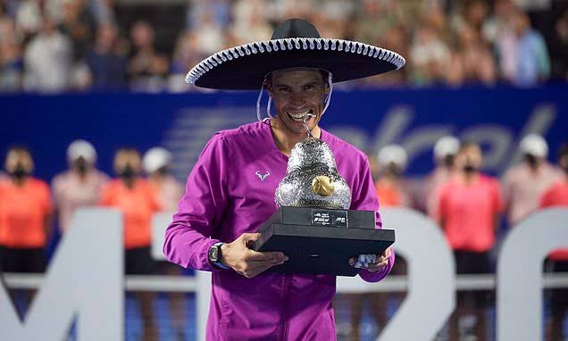 secondserves's tweet photo. Rafa’s 2022 hasn’t been that bad huh? 🔥 https://t.co/IvU8BBmqq8