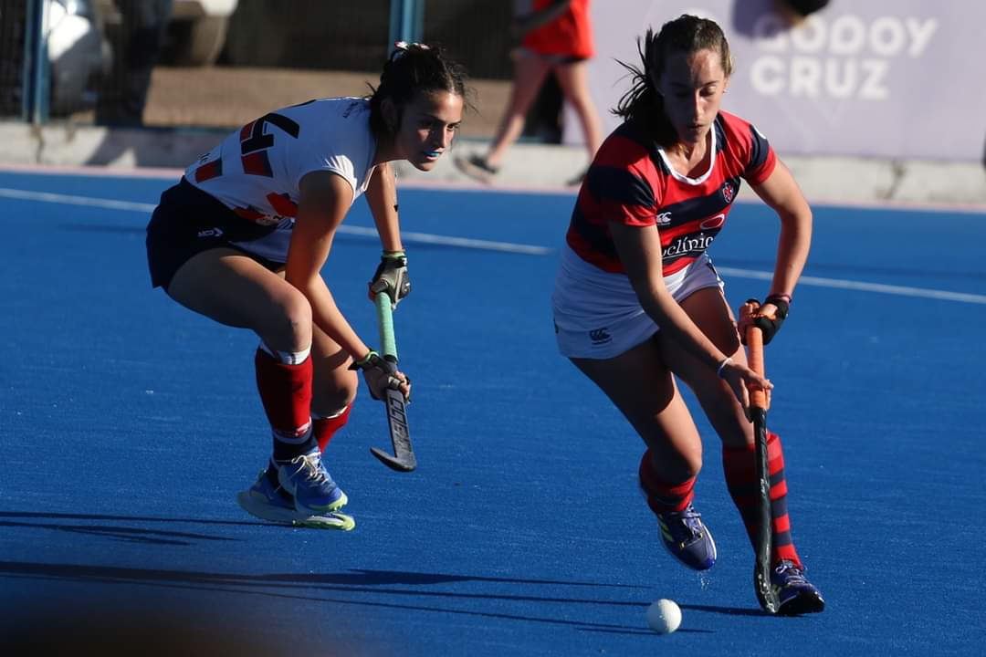 Piazzolista's tweet photo. #Hockey #Mendoza #LosTordos superó a #Marista por 2 a 1 y se consagró #Campeón del #TorneoMendocino2022 @LosTordosRC https://t.co/GfSSbSGW4U