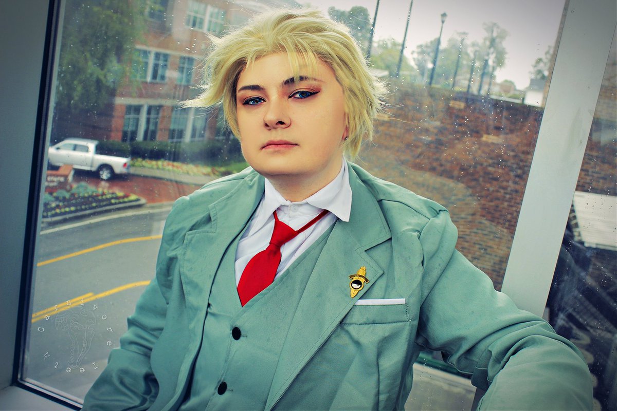 knightocalamity's tweet photo. In love with these! 
📸 - @Xancholis 
Edits by me

Wig is a Cady in champagne from @ArdaWigs 

🕵️‍♂️🕵️‍♂️🕵️‍♂️🕵️‍♂️
#spyxfamily #spyxfamilycosplay #loidforger #loidforgercosplay #twilightcosplay #ardastyle #ardashare https://t.co/gRfUeuc27X