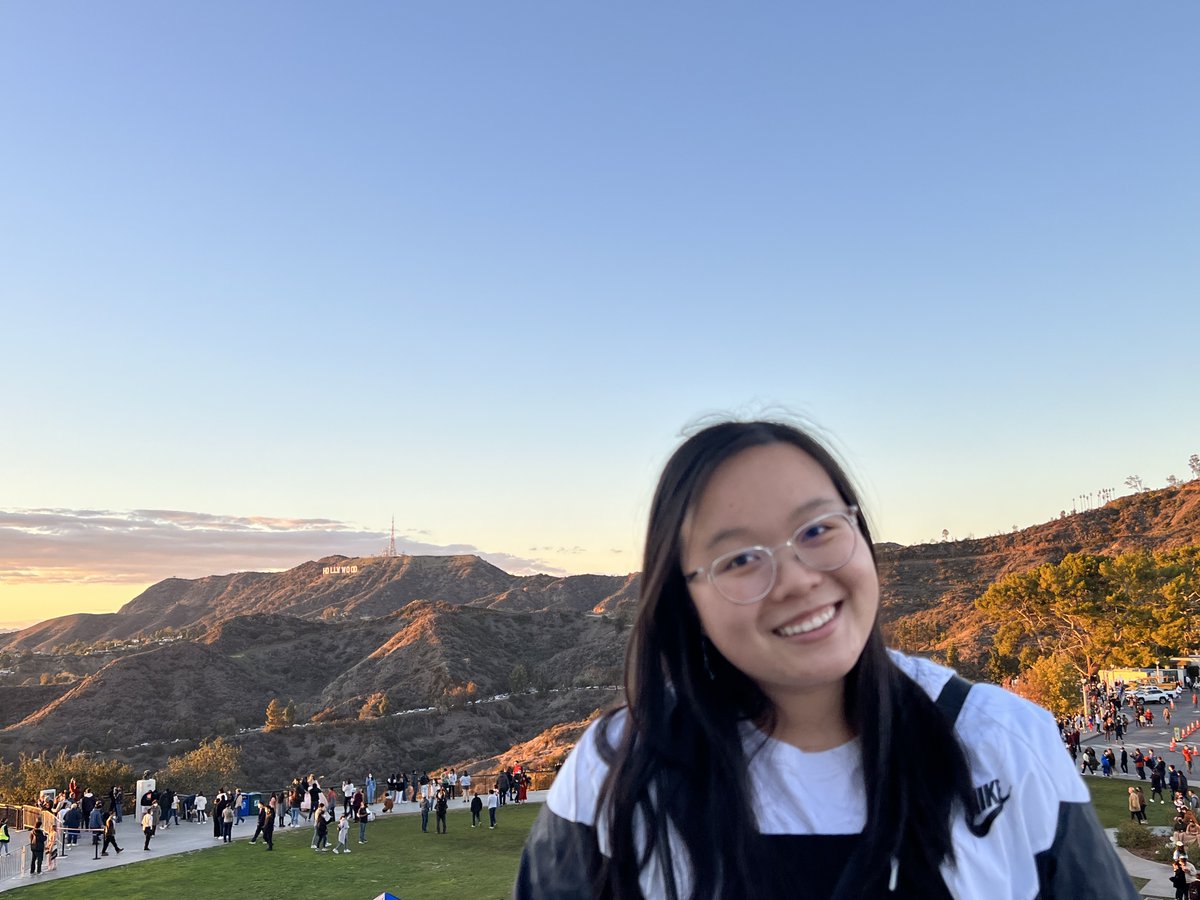 BYUChinaConf's tweet photo. Kaitong Li is from Guangzhou, China and moved to Queens, NY when she was in high school. She is currently studying biology at BYU. Kaitong is so excited to serve you all and help build bridges between China and the US. https://t.co/QnL6igzpDx