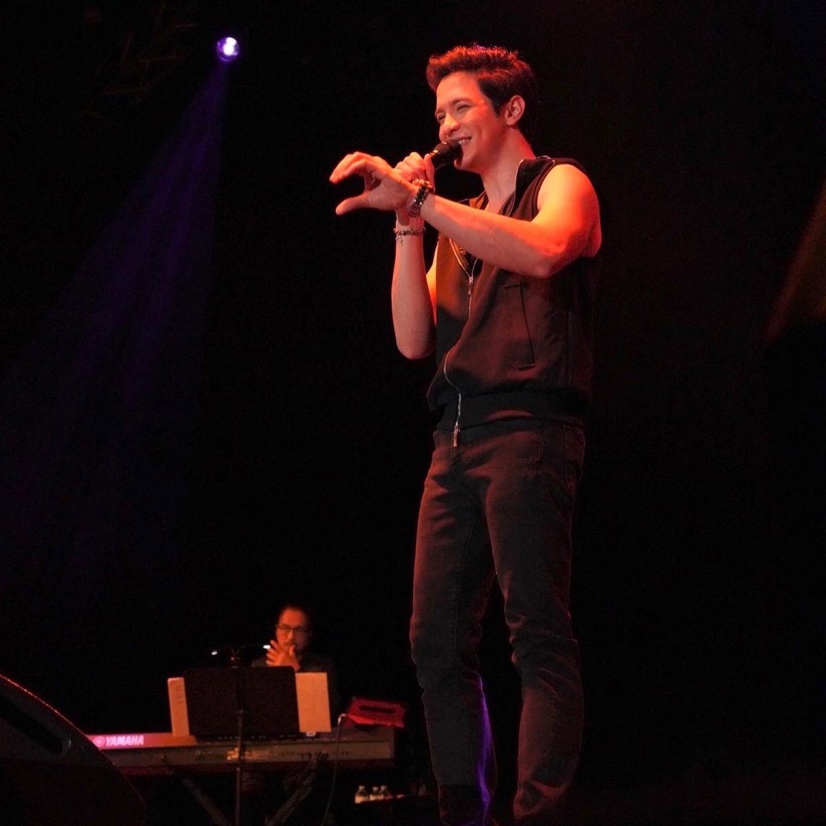 gmapinoytv's tweet photo. Kapuso in California, thank you so much for joining @aldenrichards02 in the 2nd leg of his ForwARd concert tour! It was a pleasure seeing all of you! We hope you enjoyed the show! https://t.co/kBLwRO9g8y