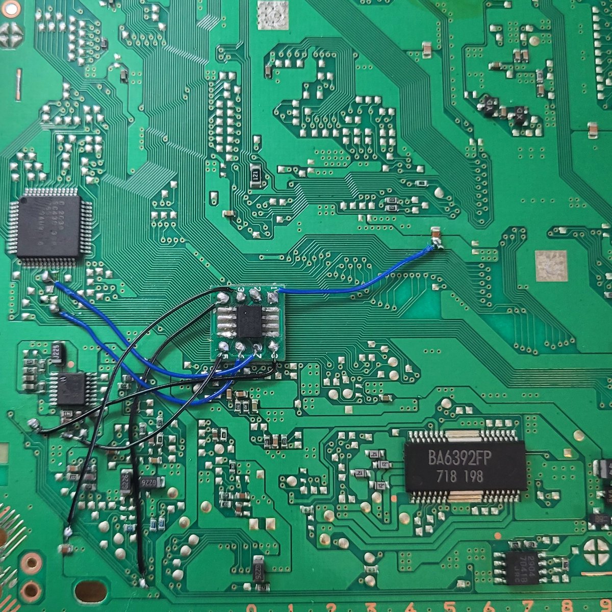 DeltaDriveGames's tweet image. A simple MM3 modchip installed inside this clean PS1 SCPH-5501. Bypass the PS1's region lock and open the door to burned backups!
#PlayStation #RETROGAMING #consolemods #deltadrivegames
