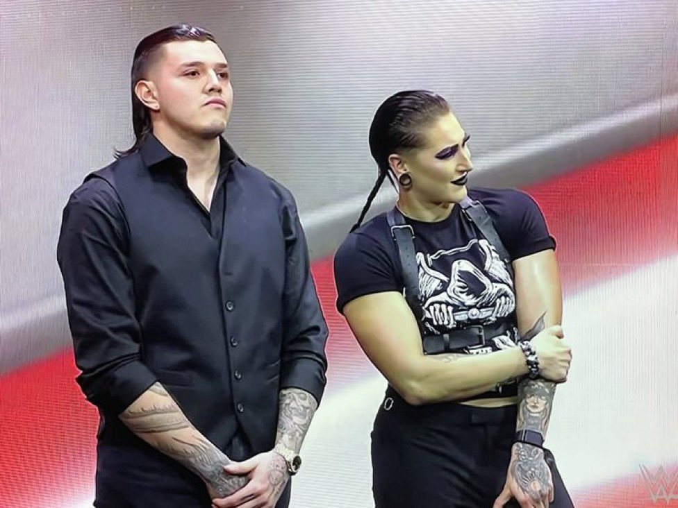 Sam Roberts tweet media