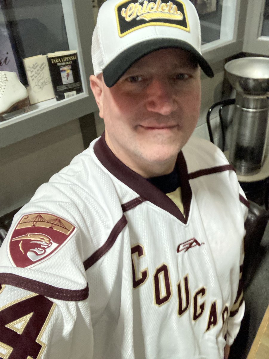 Love me a good Cougar. <a href="/CofCHockey/">Cougar Ice Hockey</a>