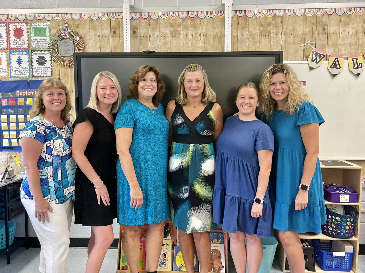 Super excited to welcome our new Kindergarten students to <a href="/BenFranklinES/">Ben Franklin School</a> tomorrow! ⚡️💙