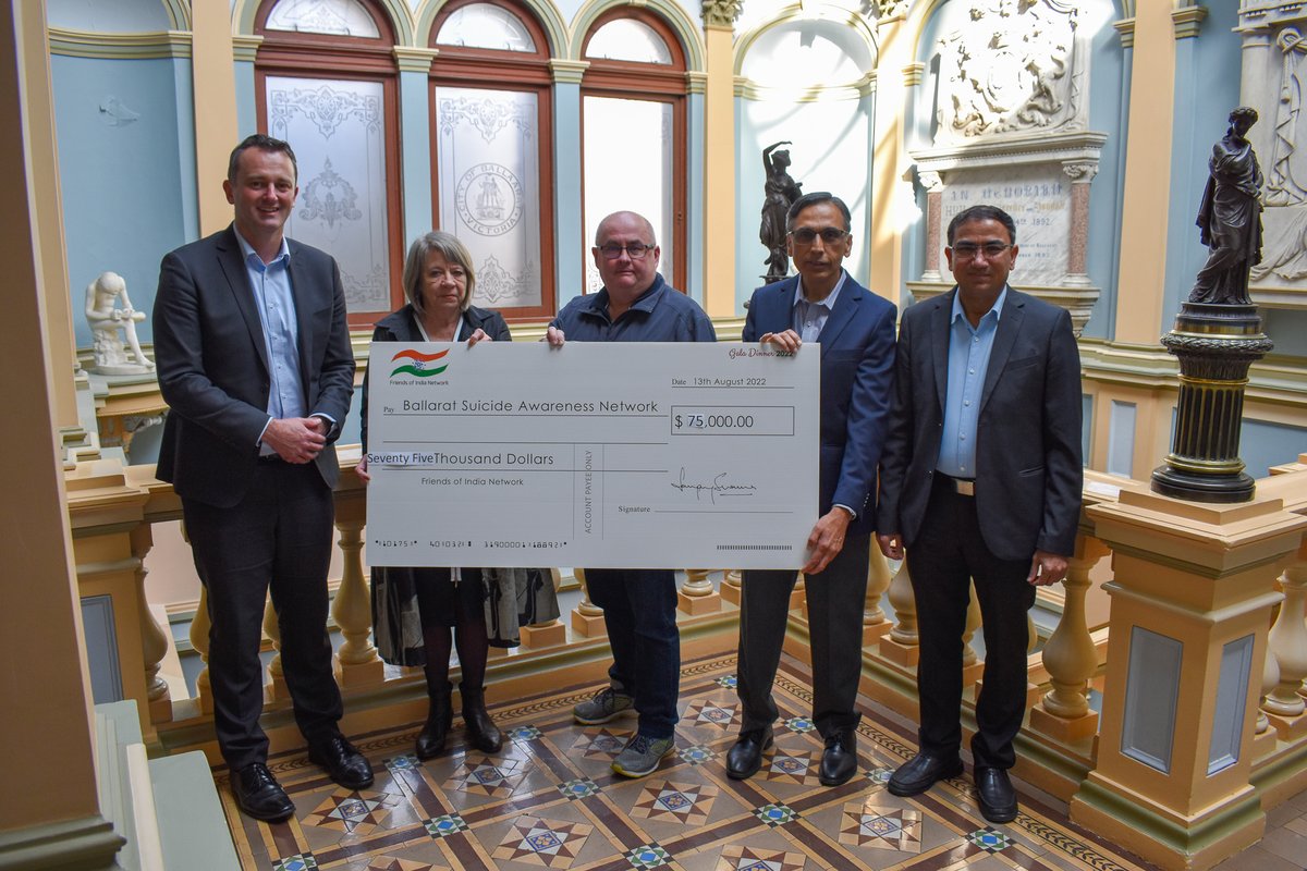 👏 Congrats to the Friends of India Network and all those who generously donated at their fundraiser gala!
👏 They raised $75,000 for Ballarat and District Suicide Awareness Network Inc to deliver the “Live4Life” program to help students in our region facing mental health issues.