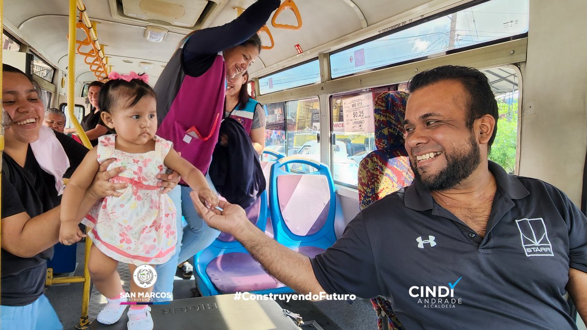 CindyAndradeA's tweet photo. Hoy recibí una comitiva de niñas y niños en su recorrido  #ConociendoMiComunidad https://t.co/Rus1YTtwUx