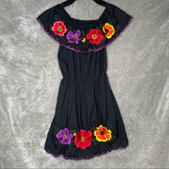 MissWStack's tweet image. So good I had to share! Check out all the items I'm loving on @Poshmarkapp #poshmark #fashion #style #shopmycloset #maurices #zara: posh.mk/09AagbXFTrb