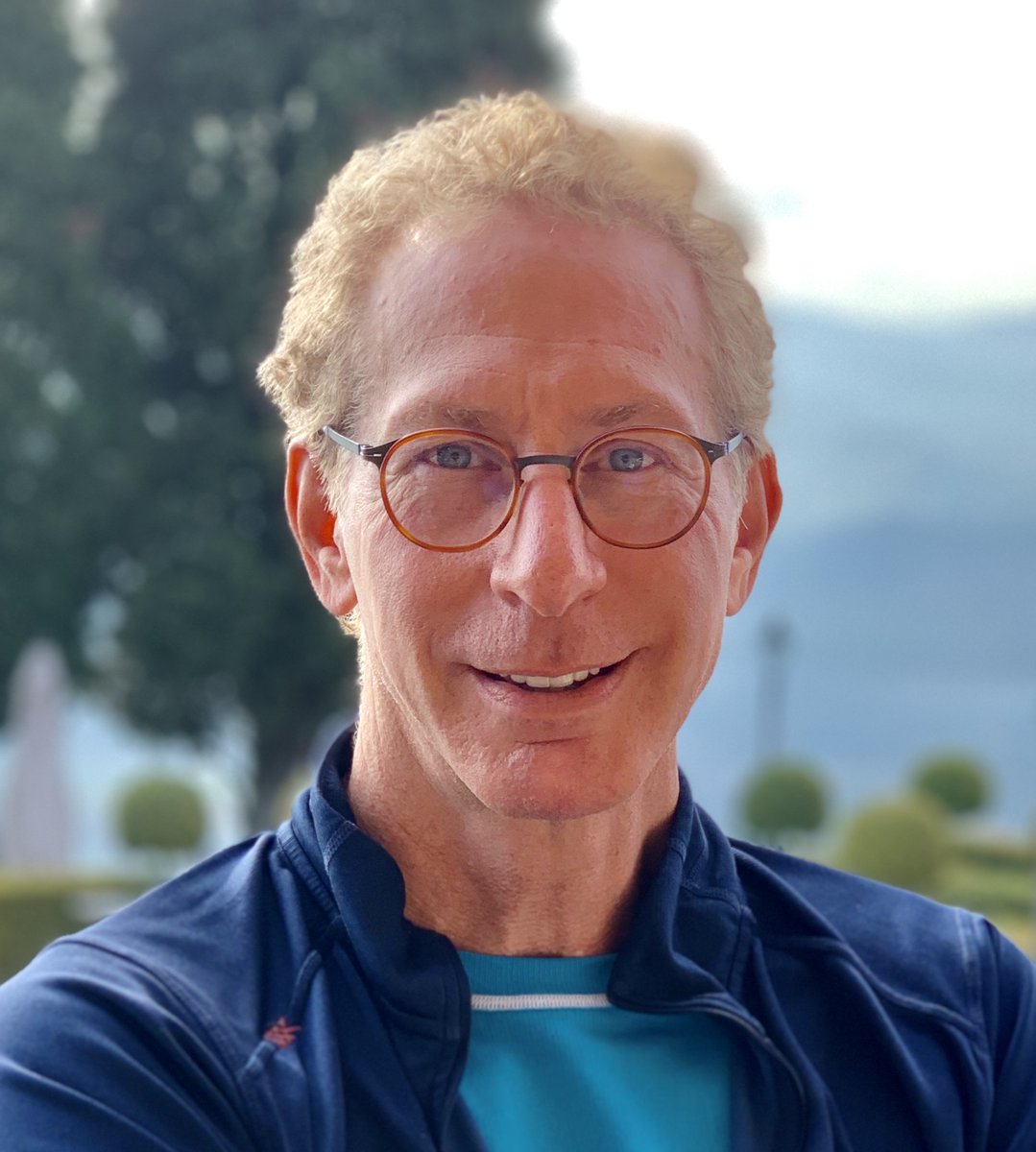 GaryGoldmanMD's tweet photo. Upcoming Free Webinar

Update on #COVID,  #vaccines, the  BA4/5 variants, #Monkeypox, #Polio, and #Fluvaccine. Share with friends.

Zoom: Wednesday September 7th at 8:00 pm Eastern time. https://t.co/95EWiiForC

Use these codes:
Meeting ID: 823 0860 0208
Passcode: 643650 https://t.co/UGdXsj90Ko