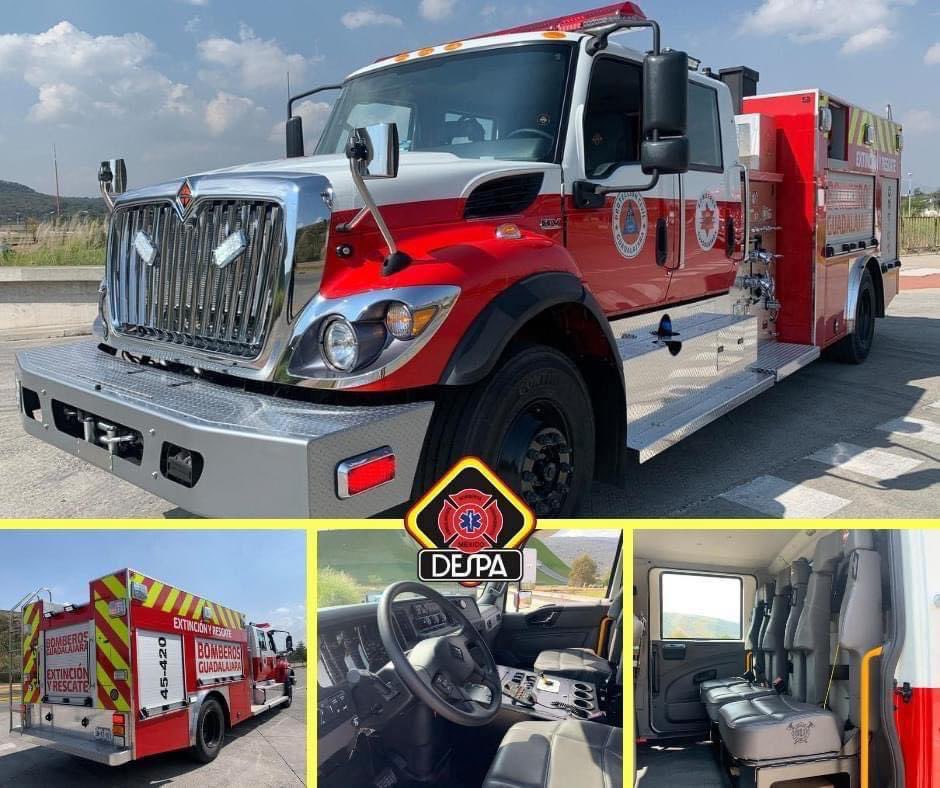 DespaMx's tweet photo. Diseños personalizados hechos por Cuerpos
#Bomberos de acuerdo a sus necesidades.

🟡Bomba de 1,250 GMP
🟡Tanque para agua con capacidad de 1,000 galones
🟡Luces led marca Federal, Weldon.

Grupo #Despa siempre está presente para trabajar de la mano con ustedes.

#ZonaDESPA 🚨 https://t.co/cx9hF46Rg4