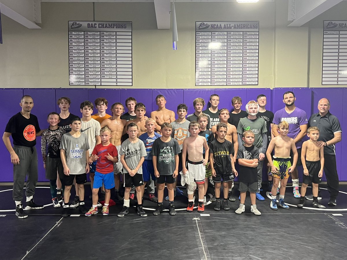 RiggsElite's tweet photo. Exceptional Group! High Percentage Technique and Hard Work + Attitude and Effort #REWC https://t.co/snTqOiDUmt