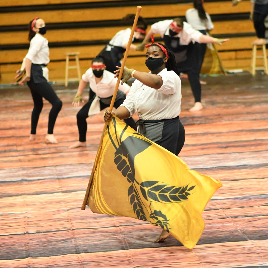 DPGPerforms's tweet photo. Happy Labor Day!
We're celebrating with a throwback to Reverie Independent Open 2021's show "Bread & Roses" featuring Dolly Parton's 9 to 5! ππΉ
#dpgflags #dpgfloors #dpgpolewraps #colorguard #winterguard #laborday #wgi2021 #sapa2021 https://t.co/T2UWLZmT0J