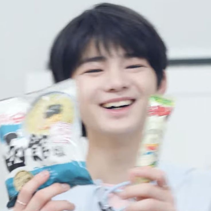 PrinceHikarukun's tweet image. I love hikaru's thrush tooth 💖