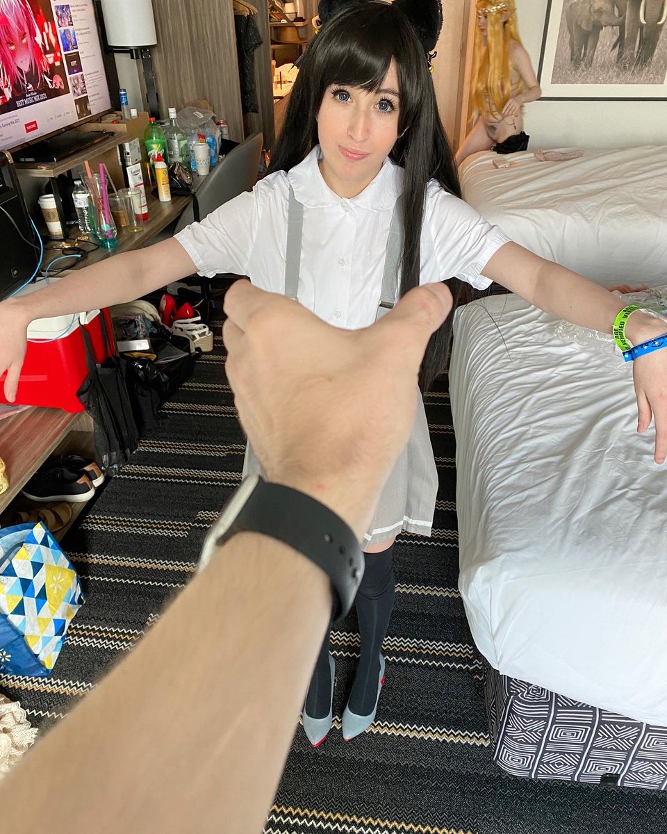 julieecchi's tweet photo. Life imitates art
Artist:Usagikoya
#kancolle #kancollecosplay #kantaicollection #kantaicollectioncosplay #memes #asashio #cosplaygirl #meme https://t.co/guDqFVxFKr
