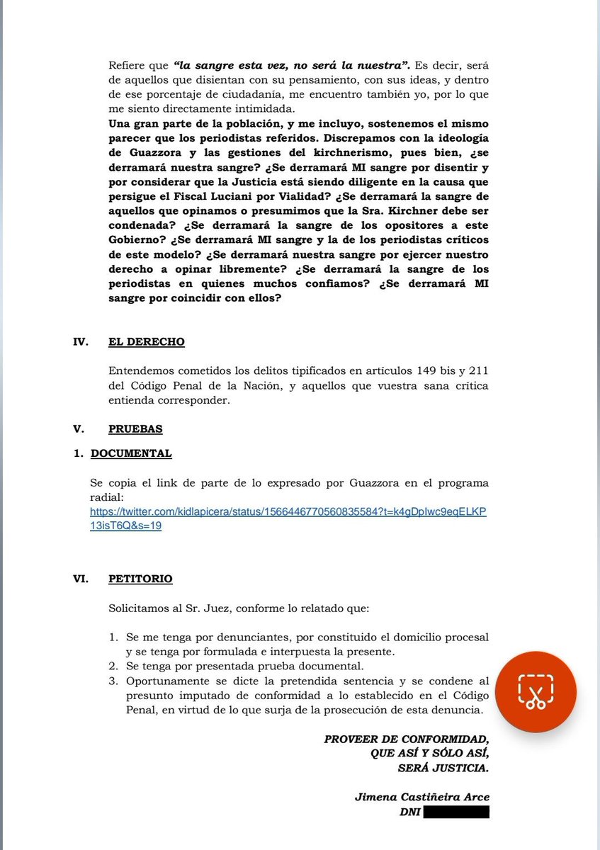 guadavazquez's tweet photo. Acá está la denuncia de la que hablé. Como podrás ver, energúmeno a sueldo, @CarlosGuazzora, claramente soy más periodista especializada en atender boludos que “de sábanas”. 
Yo que vos dejaría de agredir mujeres porque ya tenés una condena en suspenso y la próxima es efectiva😘 https://t.co/bKdWgTk1Nu