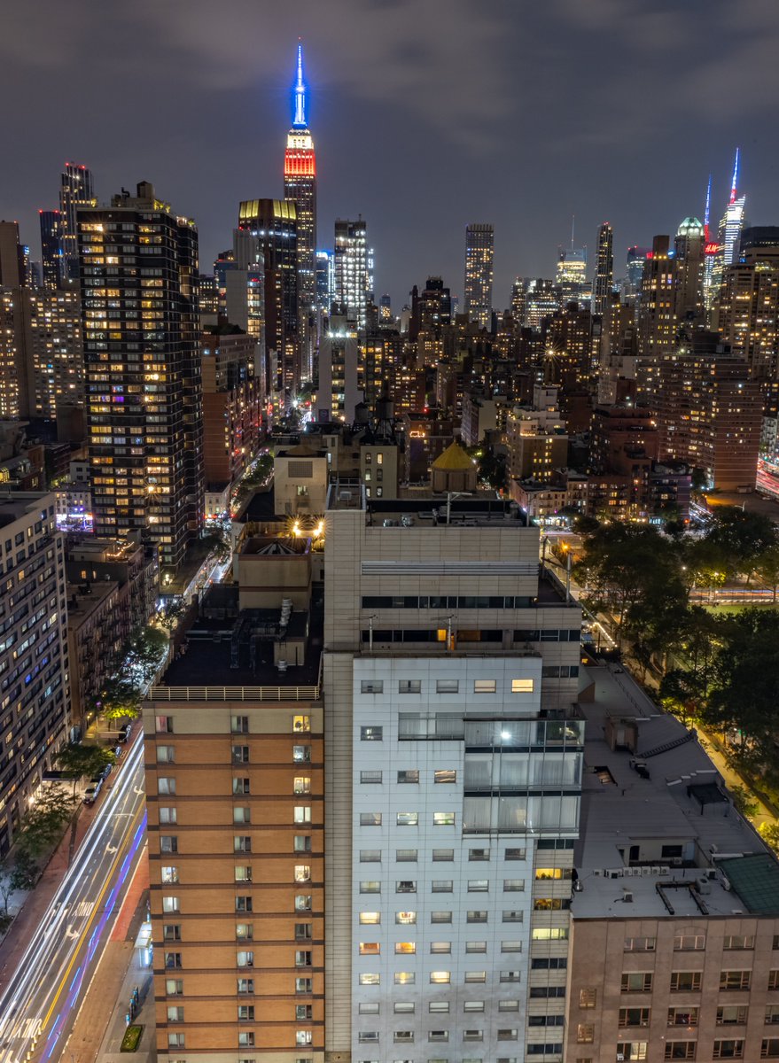 🗽Happy Labor Day, live from NYC. Deals end tonight. But don't buy these 2

🎧AirPods Pro
amazon.com/Apple-MLWK3AM-…
⌚🍎Watch 7
amazon.com/Apple-Watch-Al…

📦Amazon mttswdr.co/amazon
🌟Walmart mttswdr.co/walmart-deals
🏷️BB mttswdr.co/best-buy
🟦Samsung mttswdr.co/samsung-deals