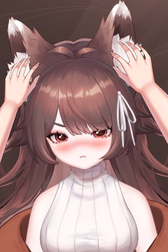 foxplushy's tweet image. Don&apos;t touch the fluff. 💢#foxplushy