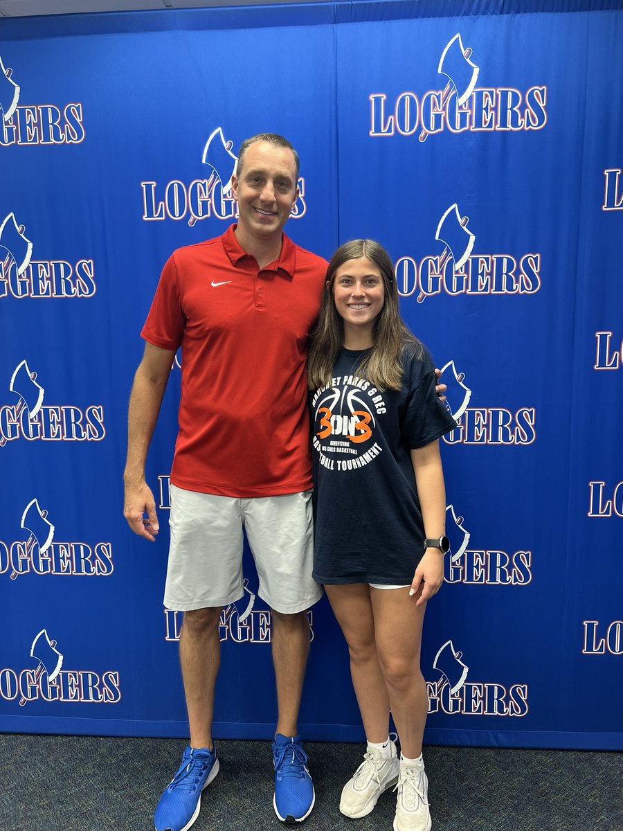 DurbT1's tweet photo. @LLCC_LoggersWBB @CoachChadJones @GaryAlbert10 https://t.co/KpXpyIL7PI