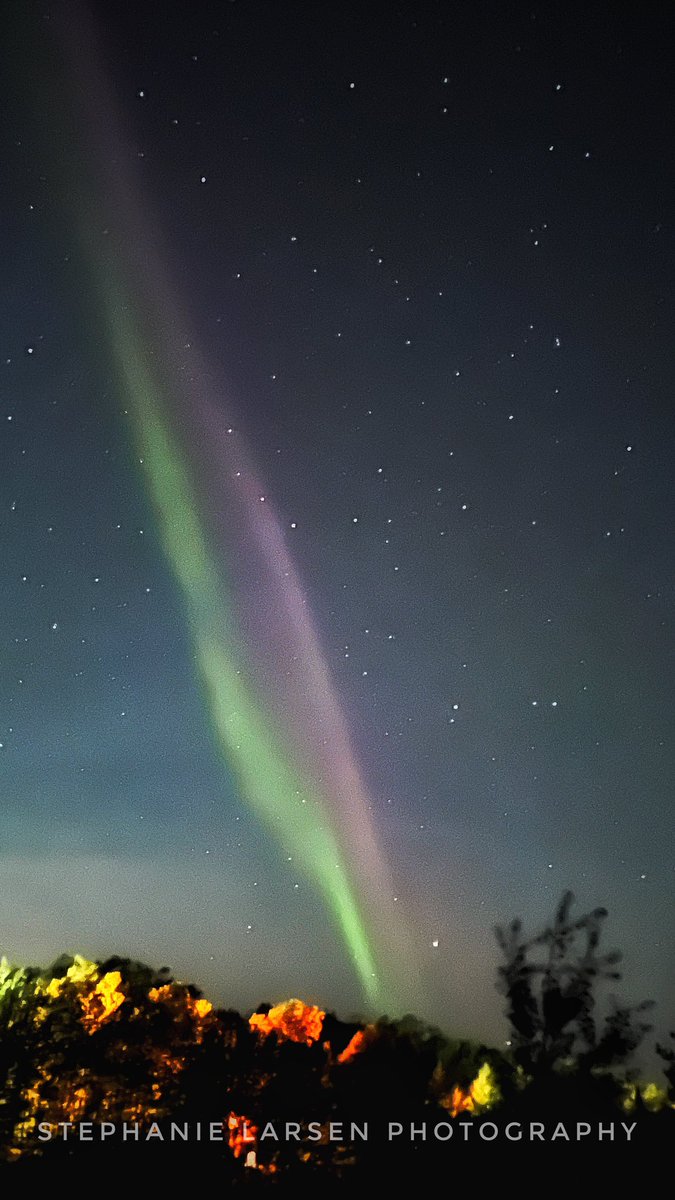 steph_larsen's tweet photo. @spacewxwatch From Biwabik, MN https://t.co/xSfWwDTbhM