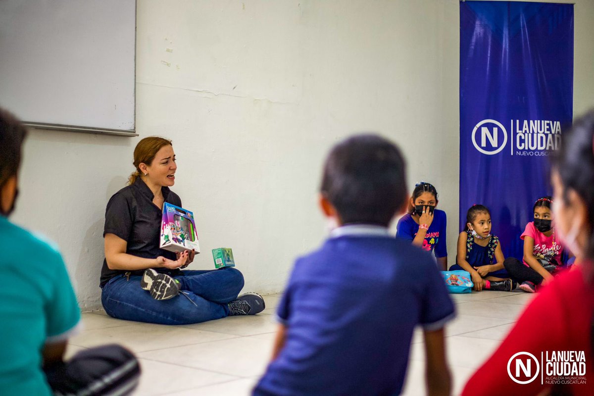 NuevasIdeasLLE's tweet photo. Este día iniciamos #Just4U la nueva academia de inglés municipal.
A través de #AITeachU nuestros habitantes tendrán mejores oportunidades para aprender el idioma ingles con un programa innovador enfocado en la enseñanza interactiva. 💻📚 https://t.co/By35gplUt2