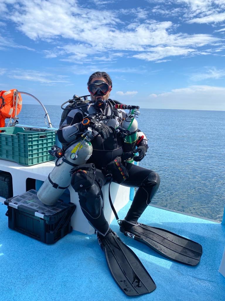 Eduvise's tweet photo. Buceo técnico #rangostyle #Diverite #shearwater https://t.co/jwjyETSXfU