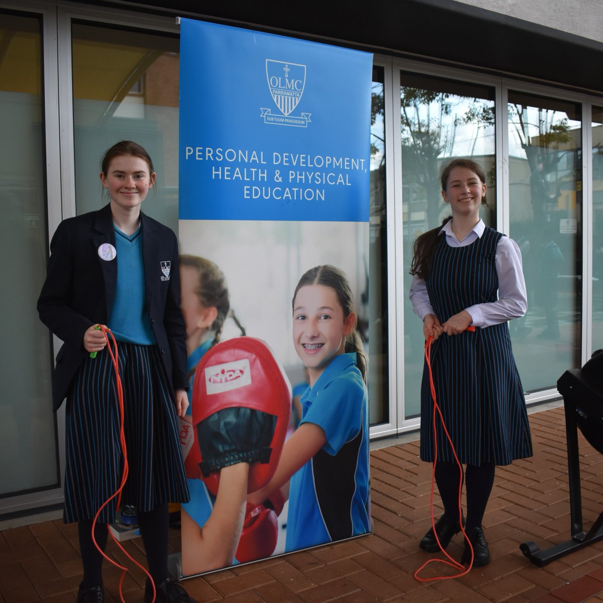 OLMCParramatta's tweet image. Skipping, volleyball and rowing were just some of the activities that took place today at lunchtime in the Frances Kearney Playground for Health and Physical Education Day (HPE). A nationwide initiative that highlights the importance of maintaining a healthy life. #hpeday2022