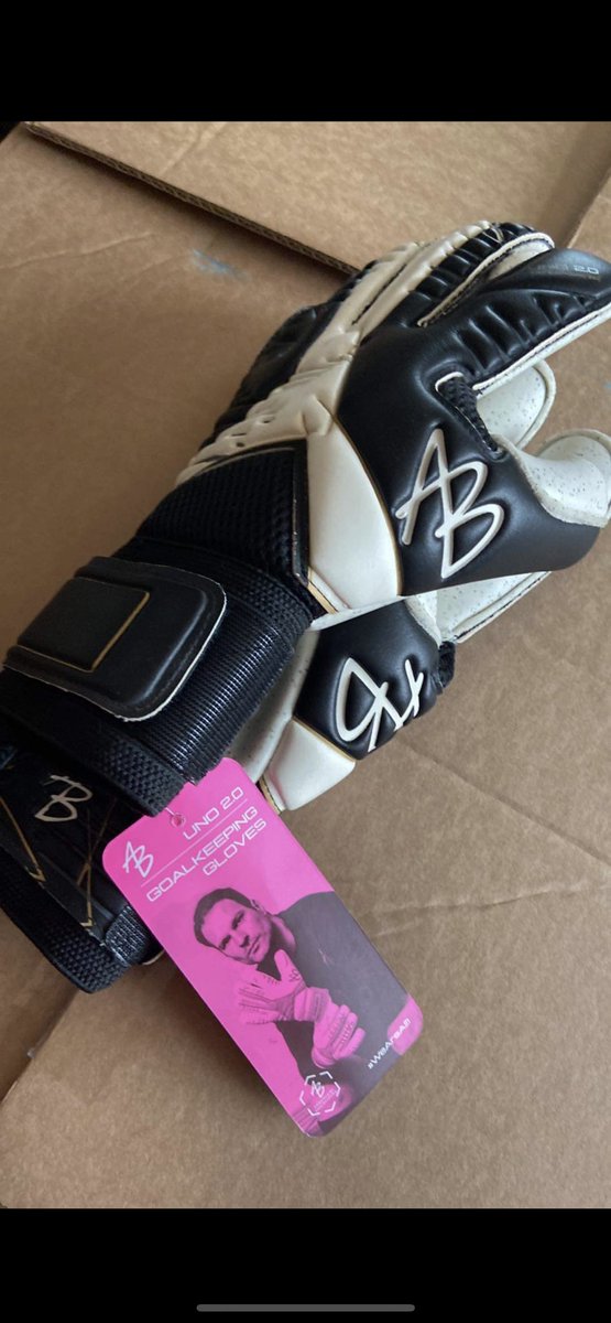 Big thanks to <a href="/asmir1/">Asmir Begovic</a> for the keeper gloves, they have just arrived, our keeper loves them class pair of gloves 🧤 ready for weekends game 🟢🙌