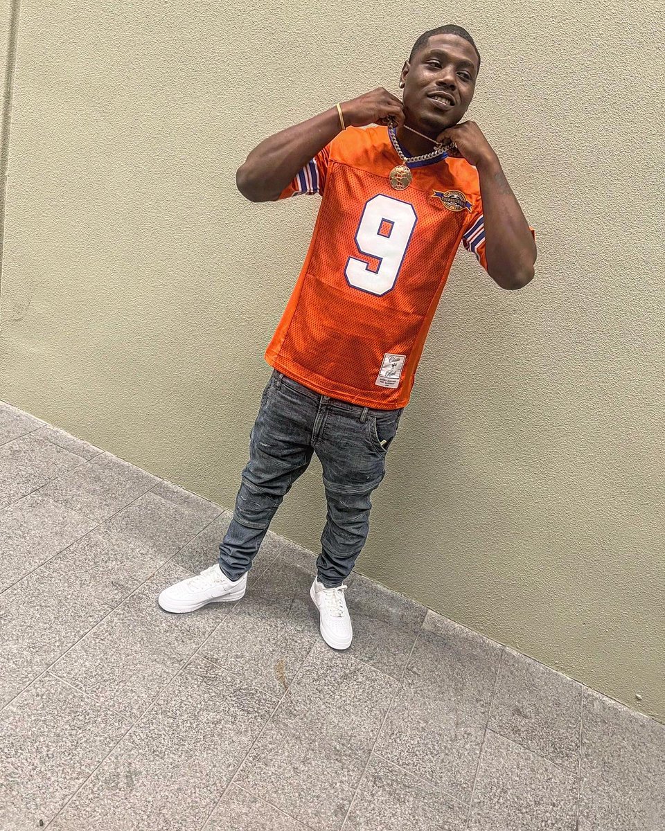 _kingdthang's tweet photo. I came from nothing all these hating niggas should be proud of that 9️⃣🧙🏾‍♂️ https://t.co/XIRYhHq2f1