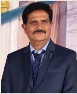 DDORAJKOT1's tweet photo. રાજકોટ જિલ્લા પંચાયત માં નાયબ ચીટનીશ અને ડીડીઓ શ્રી ના અંગત મદદનીશ તરીકે ફરજ બજાવતા શ્રી ચેતન ચંદુભાઈ ભટ્ટ નો ગઈ કાલે દુઃખદ અવસાન થયું છે. પ્રભુ આપના દિવ્ય આત્માને શાંતિ અર્પે અંતઃકરણપૂર્વક પ્રાર્થના. https://t.co/B9YdCAuOxS