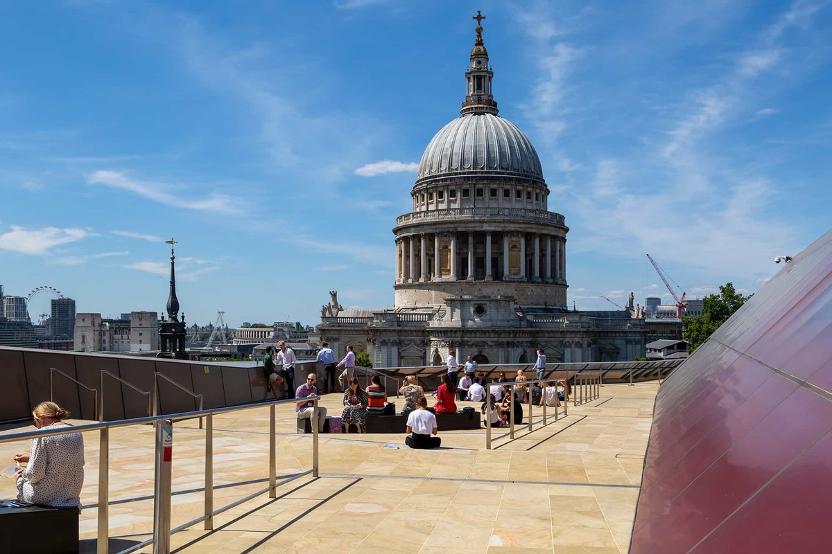 CushWakeLdn tweet media