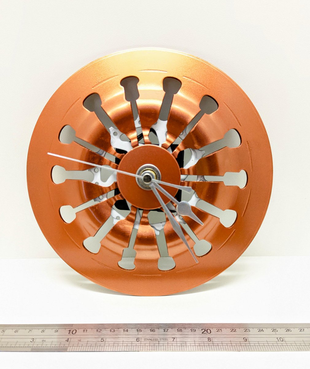 RustysRelics's tweet photo. Good morning #EarlyBiz just to make you aware if you didn't already know we here at Rustys Relics also create some really fab clocks, from car, go cart or bicycle parts to cutlery, gears &amp; washers, we reclaim and reuse whatever we can 👍
#handmadegifts #Recycle #repurpose #reuse https://t.co/w4F2ePE0OM