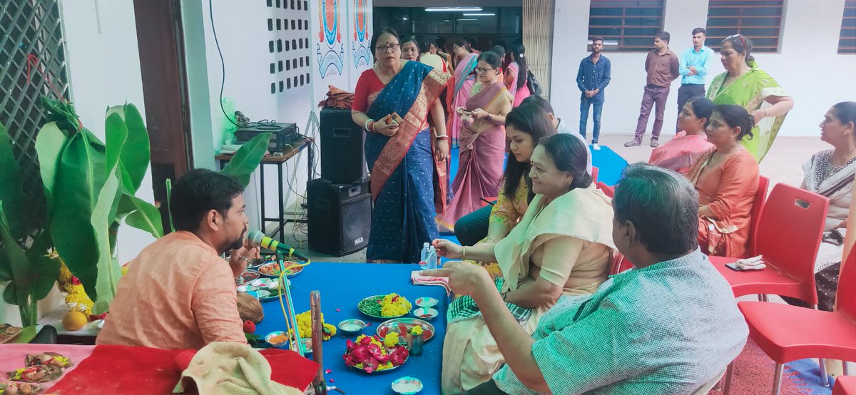 YanshyS's tweet photo. Yanshy high school has celebrate Teachers Day on 5th september 2022 to show  their gratitude to Teachers. https://t.co/sCdmyHxboP