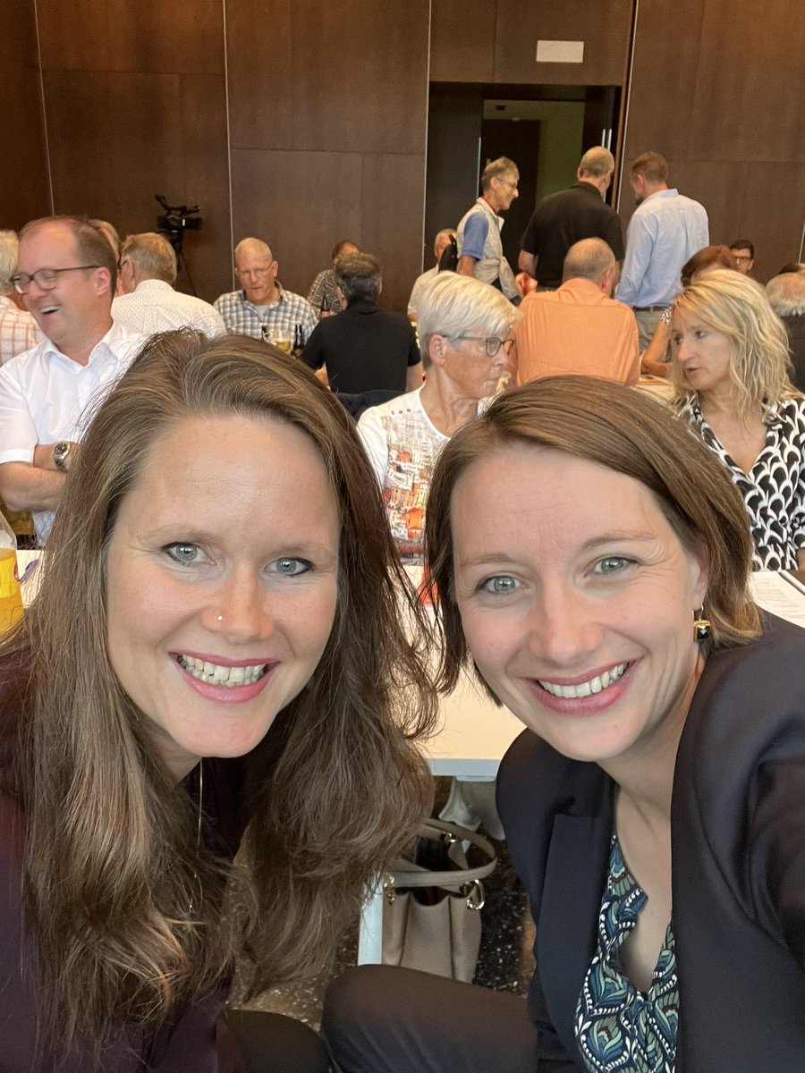 Christina Bachmann-Roth tweet media