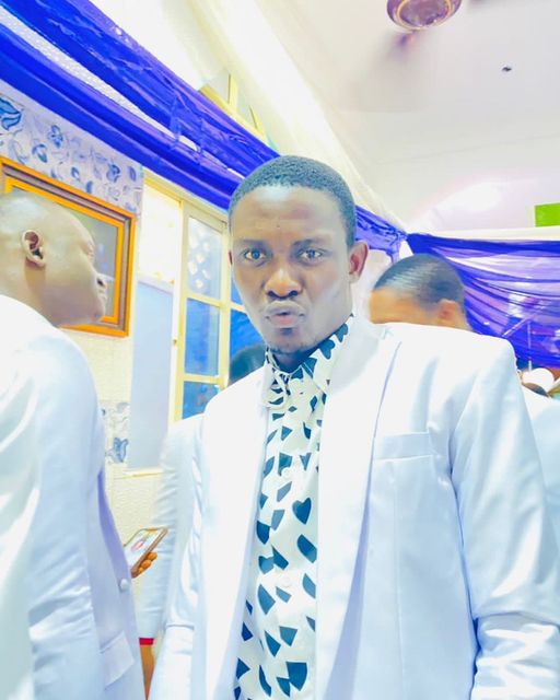 UnitOfficialb's tweet image. been long guy wats up