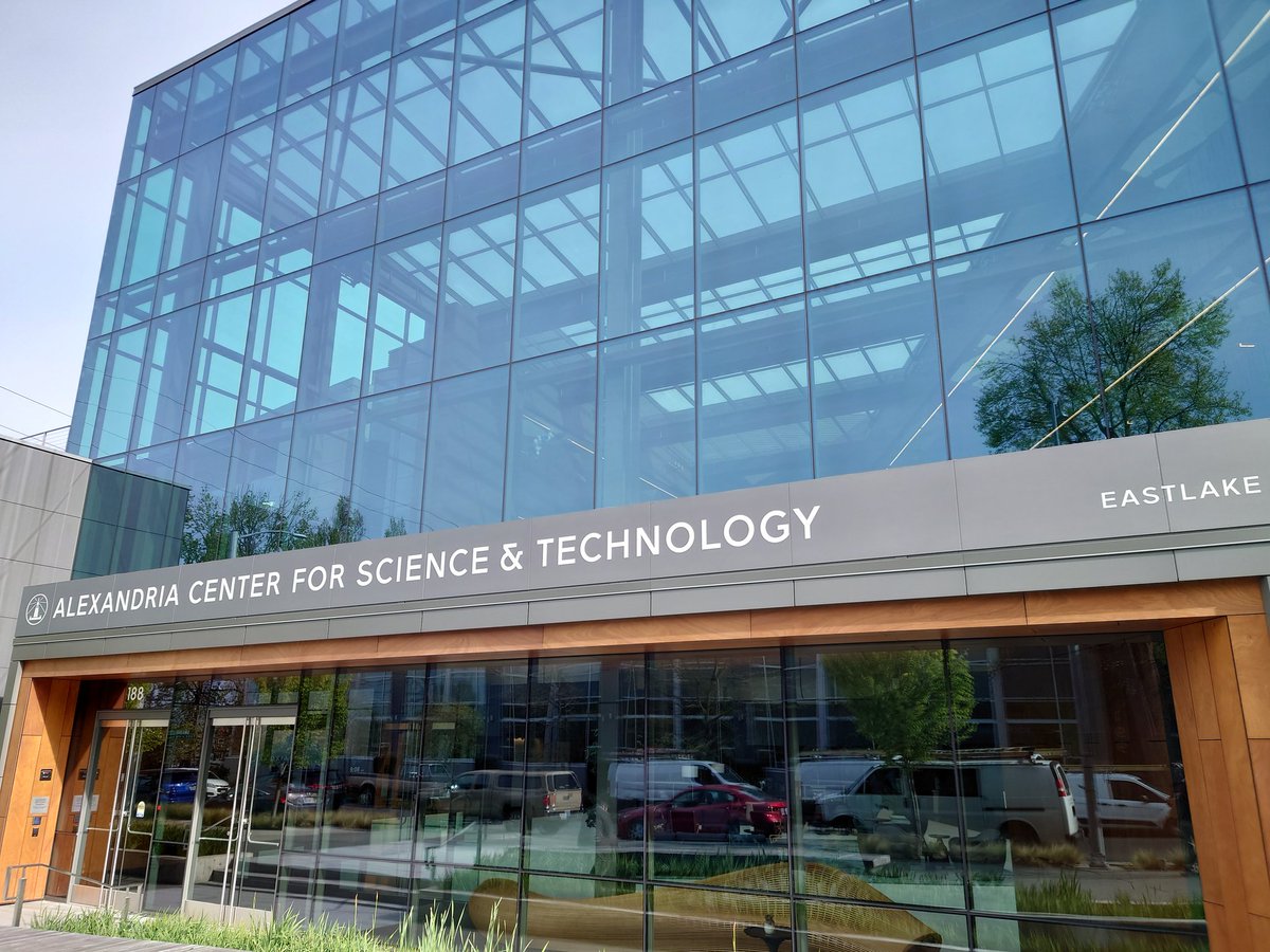 Matt Daniels MD PhD tweet media