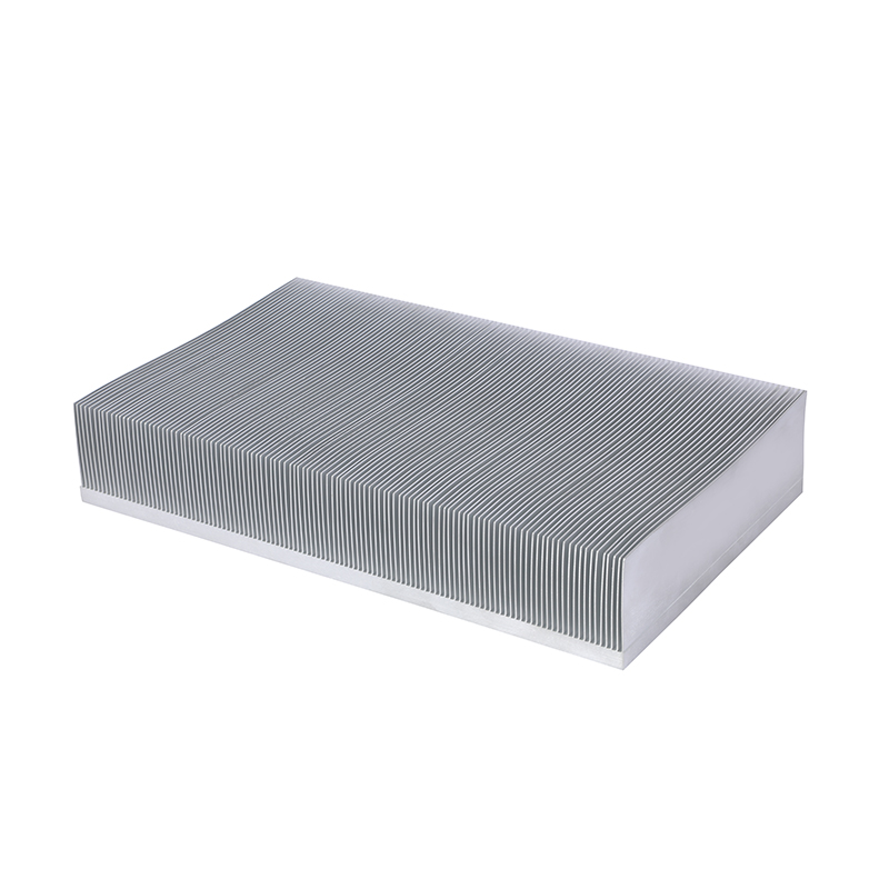 LESGOGOGOGOGO's tweet photo. The Skived fin, also known as skiving technology, simply takes an entire piece of aluminum or copper and use special skived machine to cut out fins with standard spacing and a certain thickness and height. https://t.co/oR4oVvDkxI