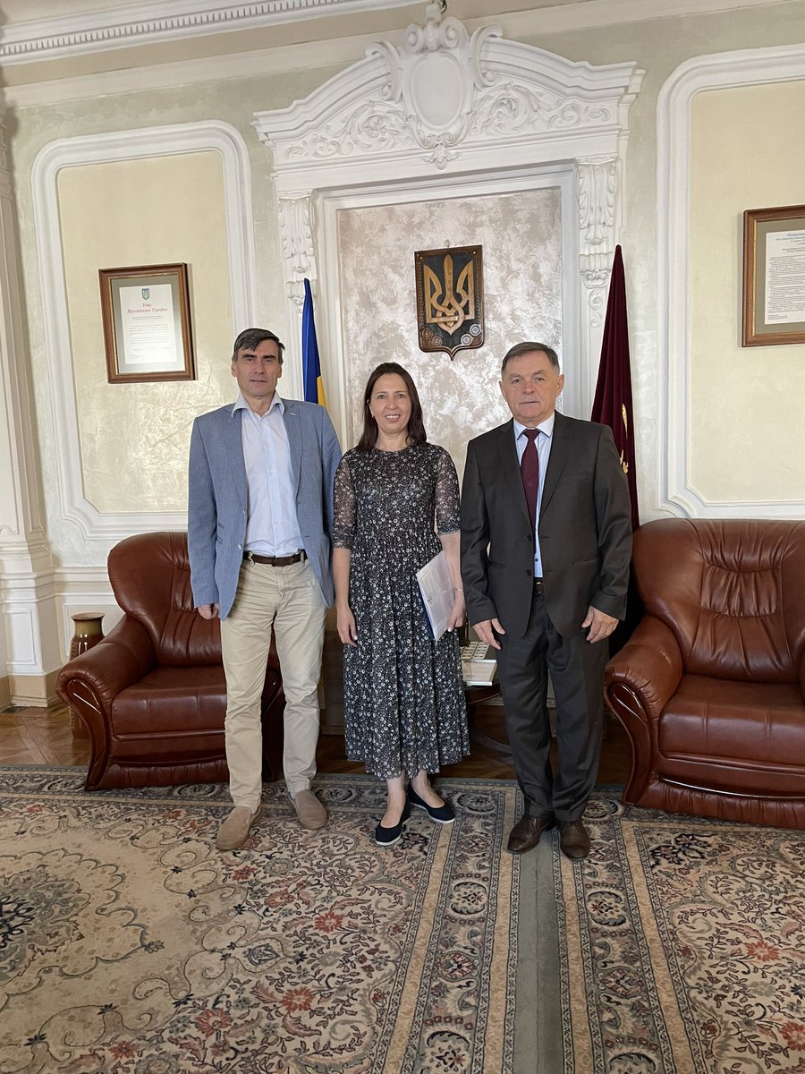 Yesterday, on September 5, there was a meeting with the rector of Ivano-Frankivsk University. Transcripts were issued to Maldivian students
#studentsofthemaldives #