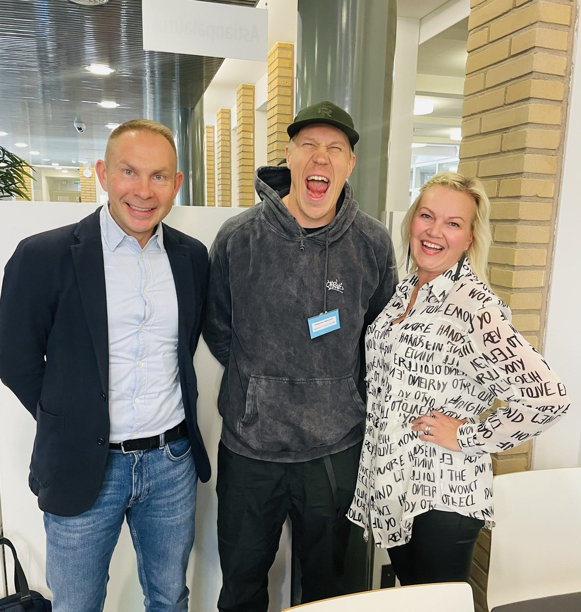 Riikka Lehtinen tweet media