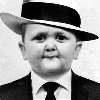 basantibs's tweet photo. #NewProfilePic https://t.co/8CNxTGdyMl