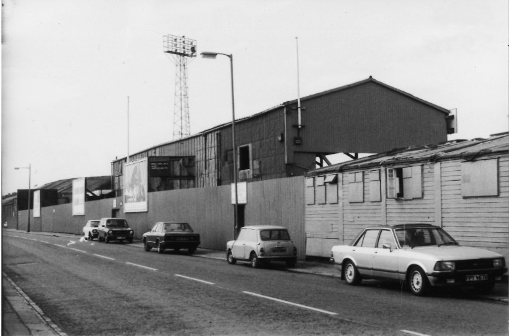 Pools Photos ⚽️ 🐒 on Twitter "An image from the early 80s of the old