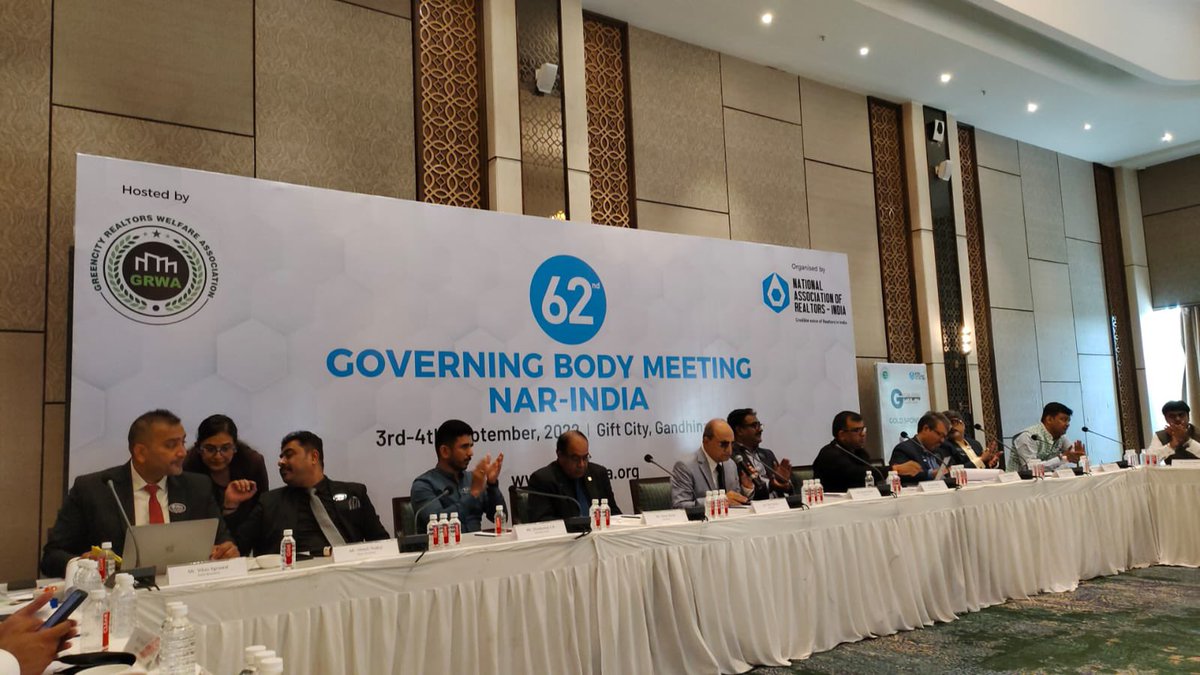 realtors_of's tweet photo. NAR-India Chairman Mr. Ravi Varma addressing NAR India GB
#PROPAssociation #PROPWA #NARINDIA #growbusiness #propmember #oppurtunity #NationalAssociationOfRealtors #networking #narmembership #narindiamember #togetherwecangrow https://t.co/uoURsuxUJb