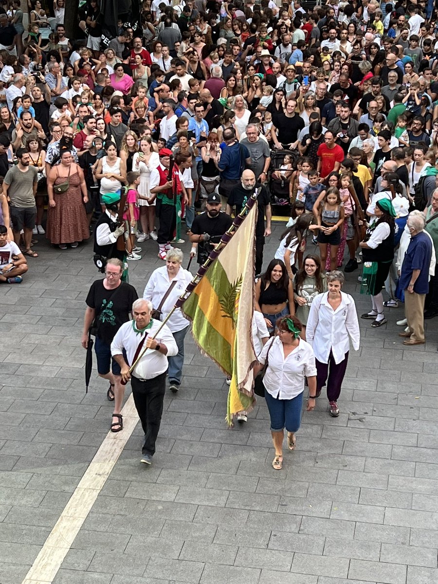 glo_llobet's tweet photo. La Festa Major de #Sabadell és: retrobaments, cultura popular, emoció, festa!

Moltes gràcies a les entitats, serveis municipals i a tothom que ho ha fet possible.

🎉 #FMSBD22
🟨 #GovernRepublicà
🧅 #Sabadell https://t.co/xNhIjmkDLh