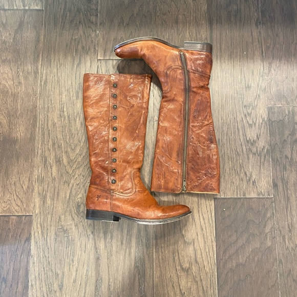 So good I had to share! Check out all the items I'm loving on <a href="/Poshmarkapp/">Poshmark</a> #poshmark #fashion #style #shopmycloset #monteau #frye: posh.mk/QUkX3EXW5sb